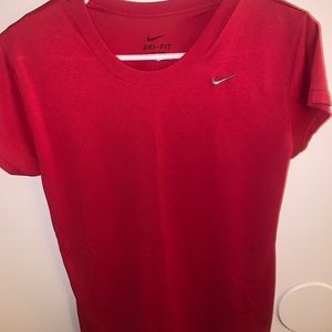 Short sleeve Nike dri fit tshirt